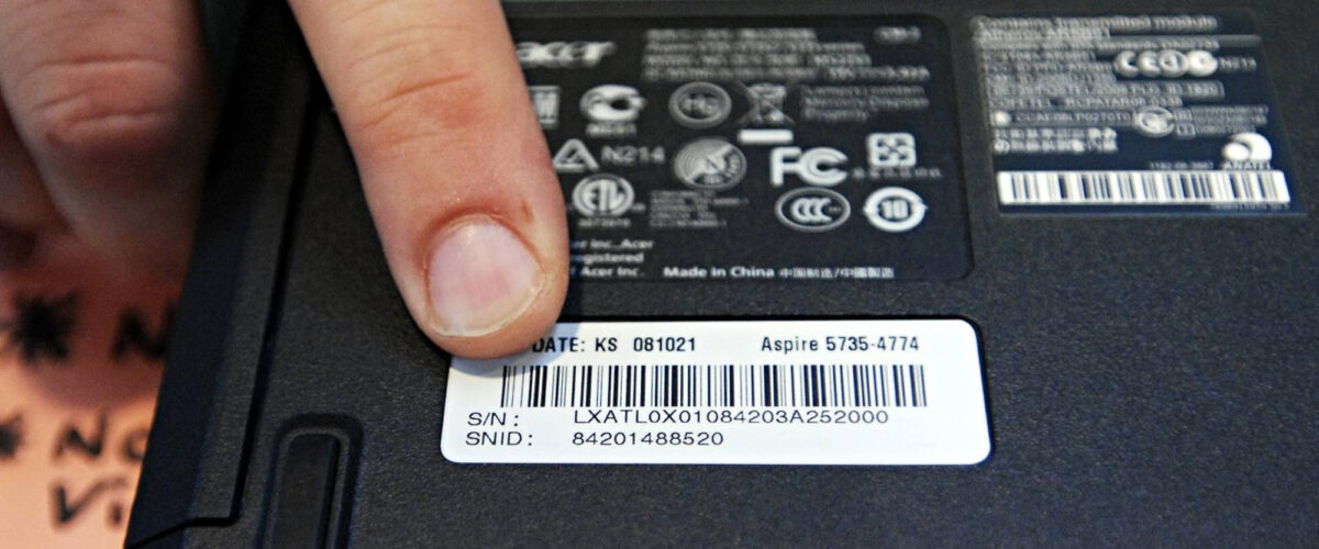 چطور سریال لپ تاپ را پیدا کنم؟